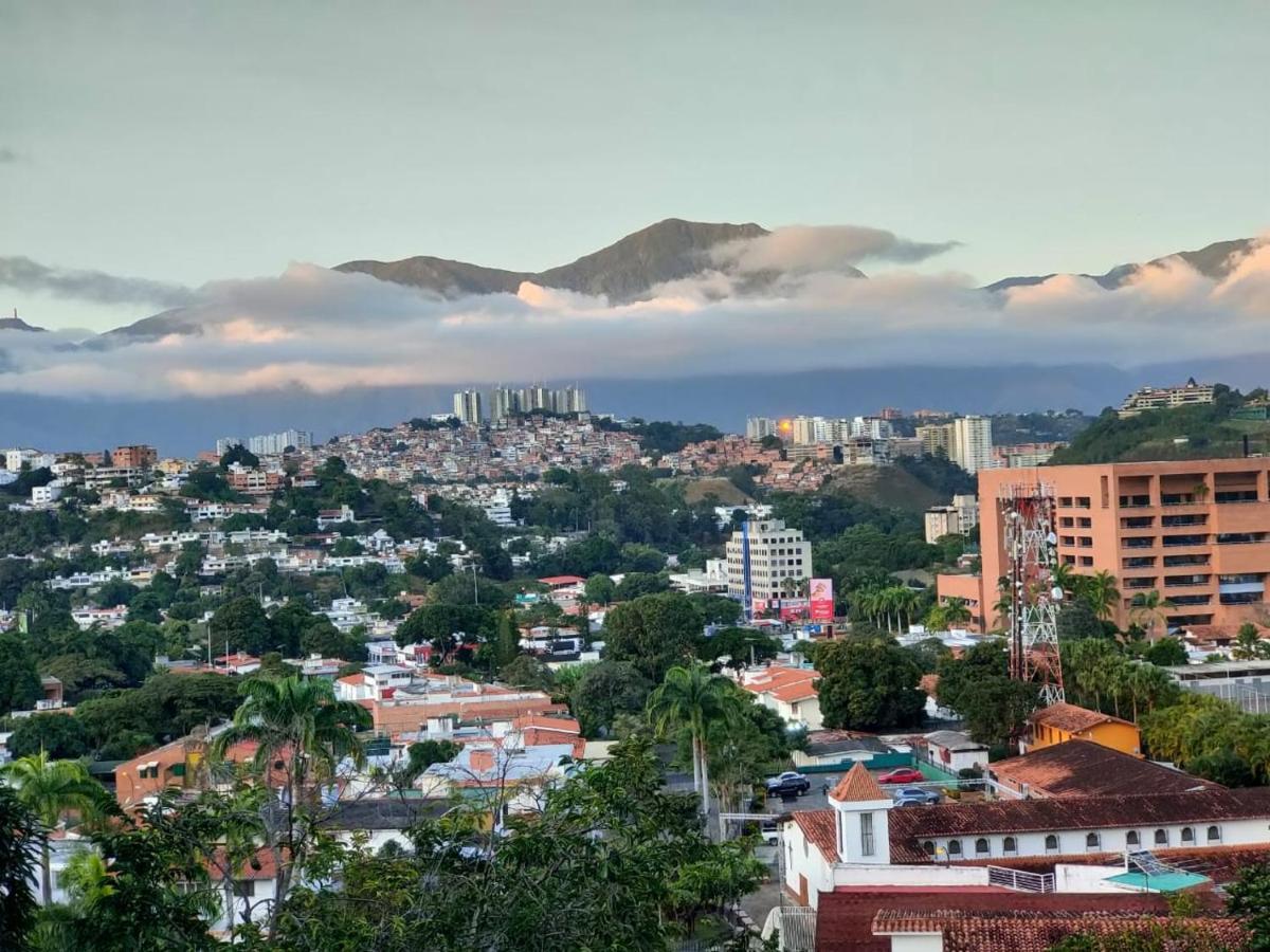 Sorokaima Hotel Caracas Exterior photo